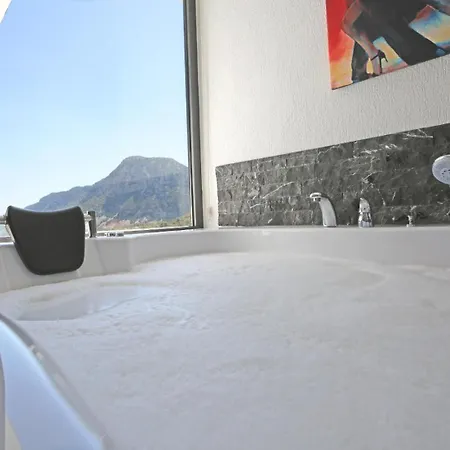 Vila Alina